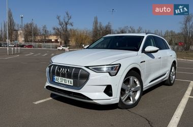 Позашляховик / Кросовер Audi e-tron 2019 в Кривому Розі