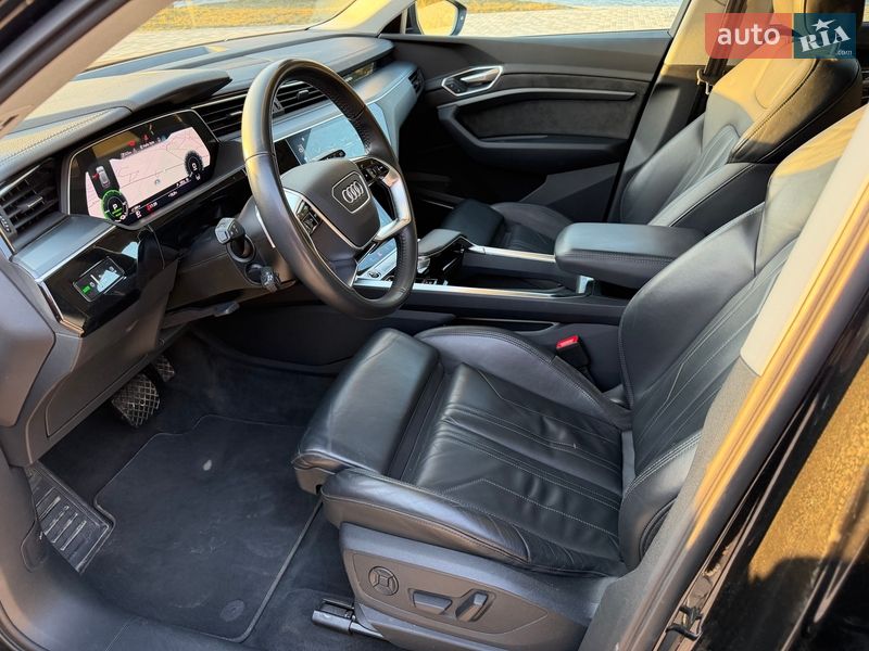 Внедорожник / Кроссовер Audi e-tron 2021 в Львове фото 30 Внедорожник / Кроссовер Audi e-tron 2021 в Львове