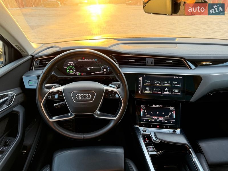 Внедорожник / Кроссовер Audi e-tron 2021 в Львове фото 48 Внедорожник / Кроссовер Audi e-tron 2021 в Львове