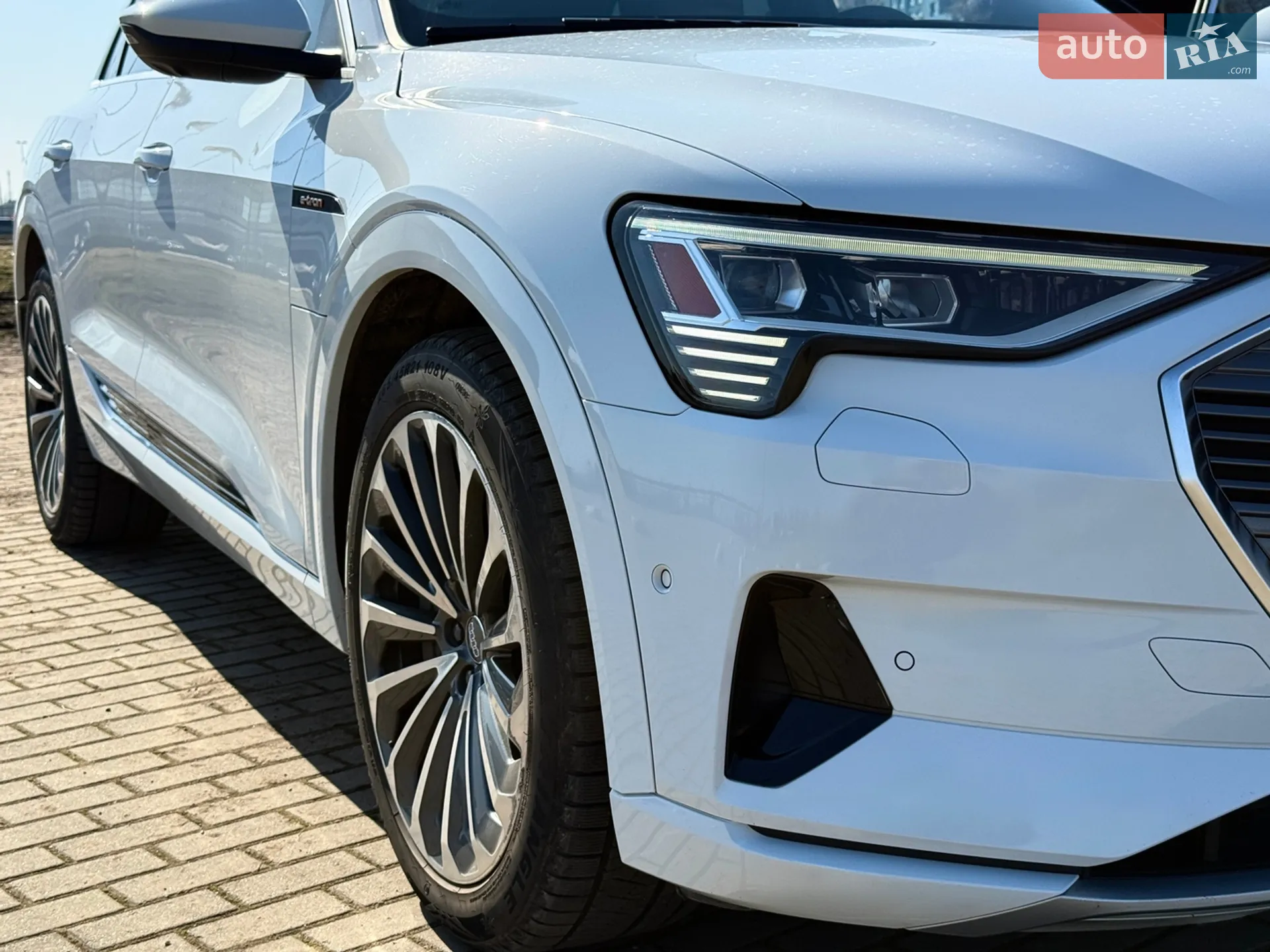 2019 Audi e-tron - мініатюра 4