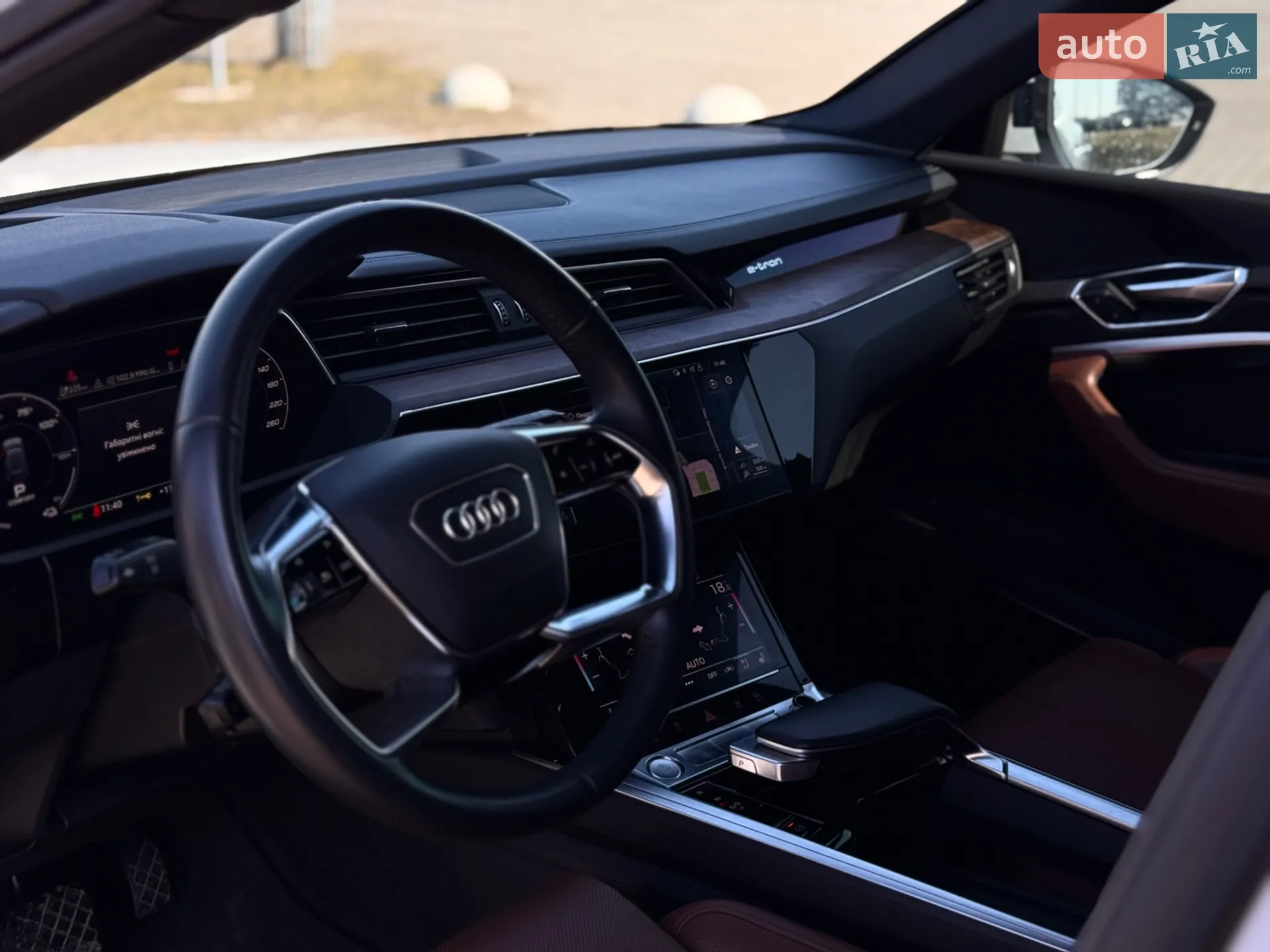 2019 Audi e-tron - мініатюра 19