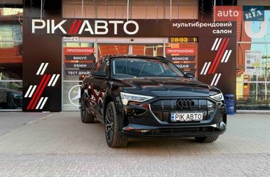 Позашляховик / Кросовер Audi e-tron 2020 в Львові