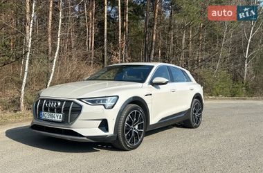Позашляховик / Кросовер Audi e-tron 2020 в Ковелі