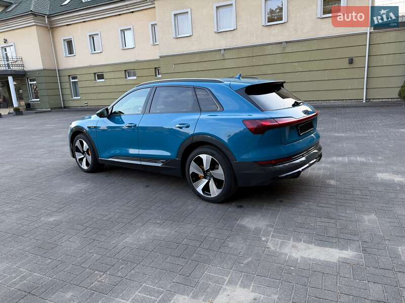 Внедорожник / Кроссовер Audi e-tron 2020 в Львове