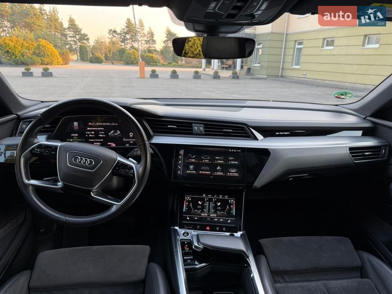Внедорожник / Кроссовер Audi e-tron 2020 в Львове