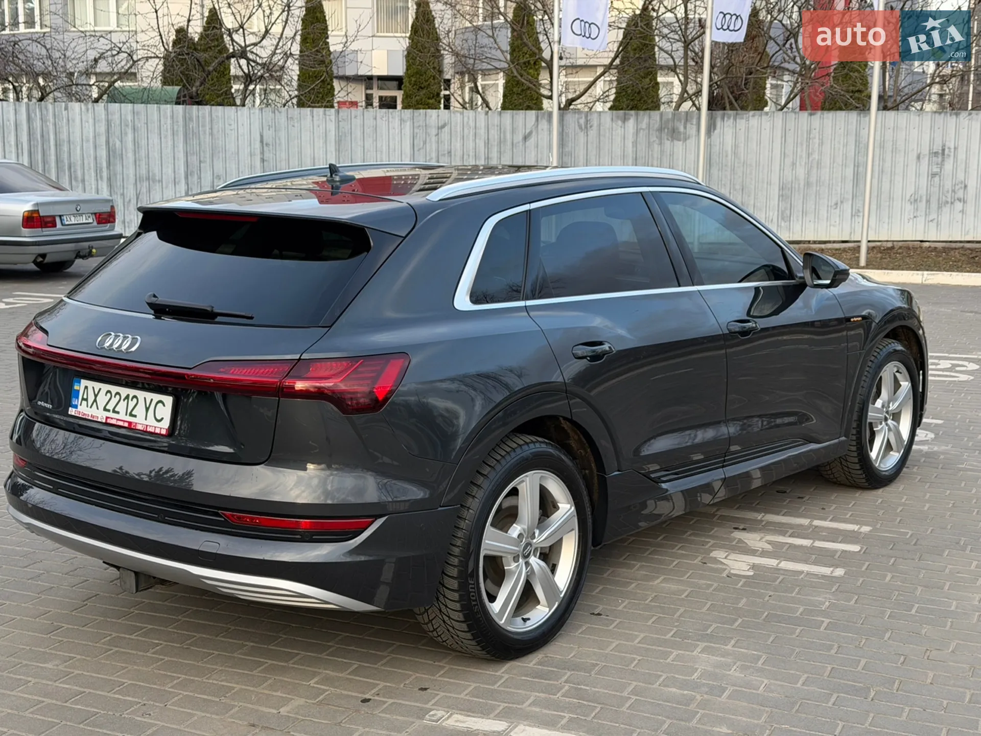2019 Audi e-tron - мініатюра 5
