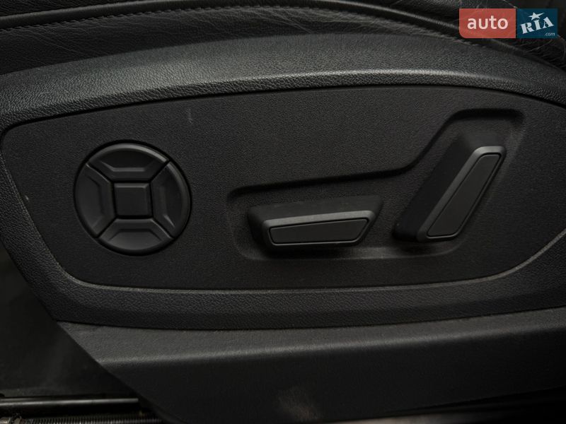 Внедорожник / Кроссовер Audi e-tron 2019 в Харькове