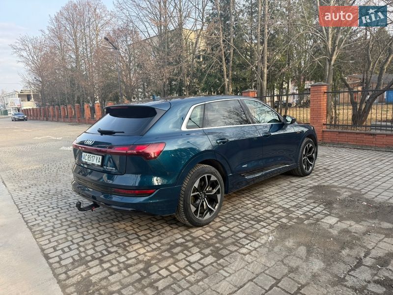 Внедорожник / Кроссовер Audi e-tron 2021 в Луцке