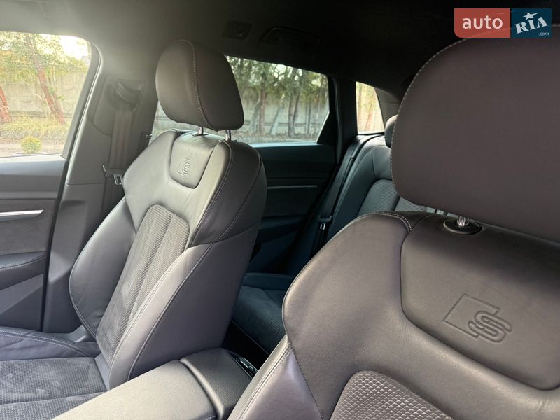 Внедорожник / Кроссовер Audi e-tron 2021 в Луцке