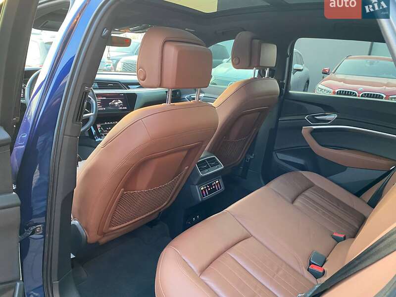 Внедорожник / Кроссовер Audi e-tron 2020 в Львове