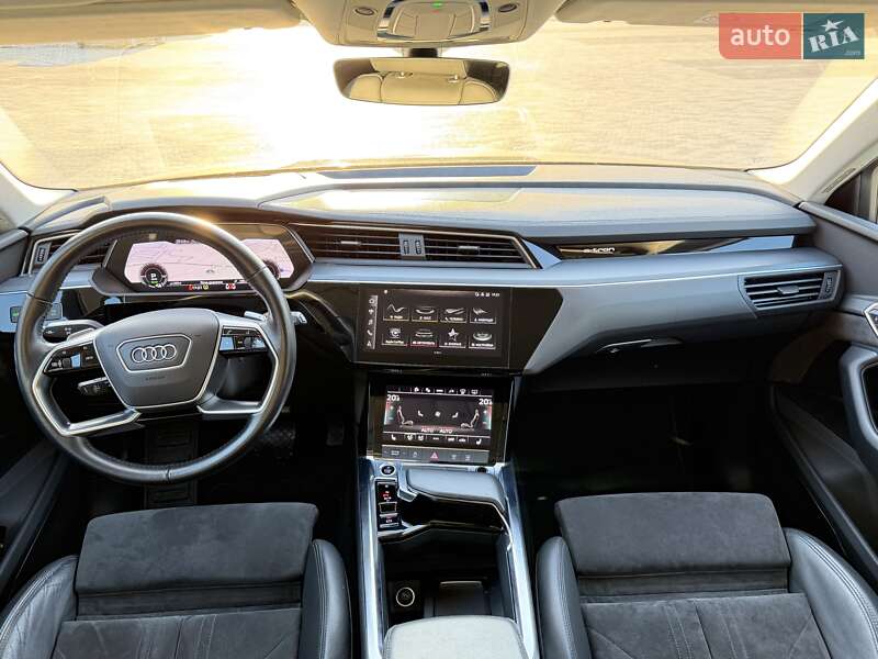 Позашляховик / Кросовер Audi e-tron 2020 в Львові