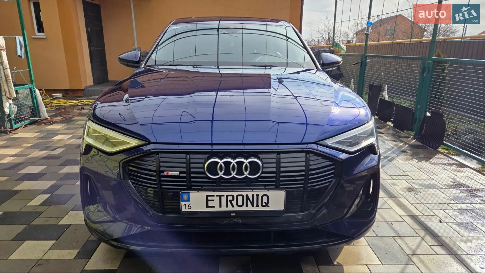 2020 Audi e-tron - мініатюра 5