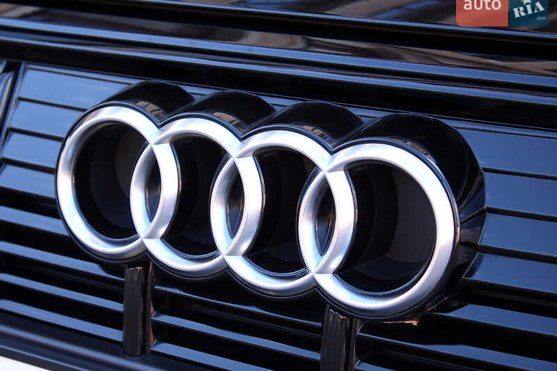 Позашляховик / Кросовер Audi e-tron 2021 в Вінниці