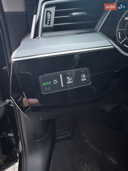 Позашляховик / Кросовер Audi e-tron 2019 в Луцьку