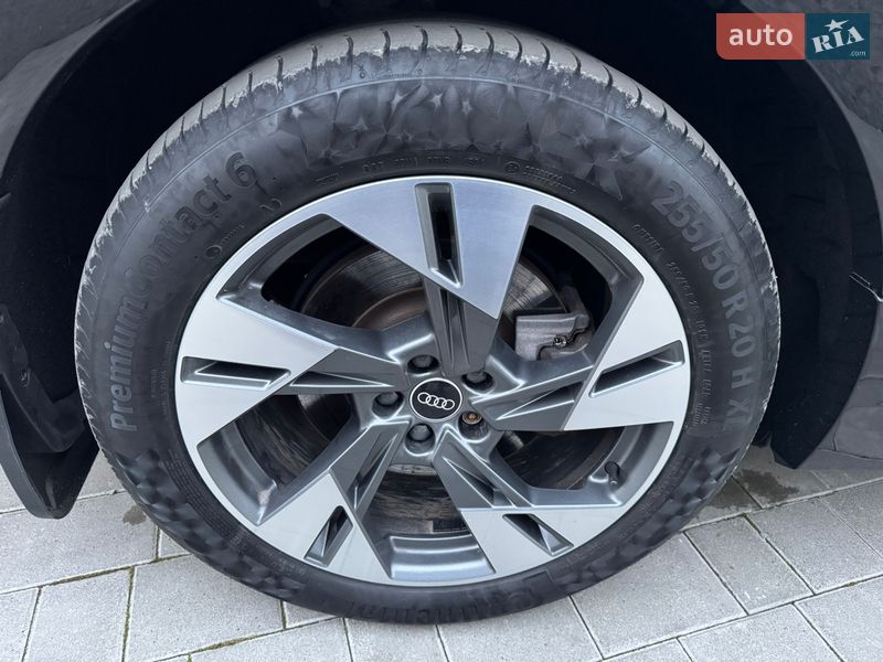 Позашляховик / Кросовер Audi e-tron 2019 в Луцьку