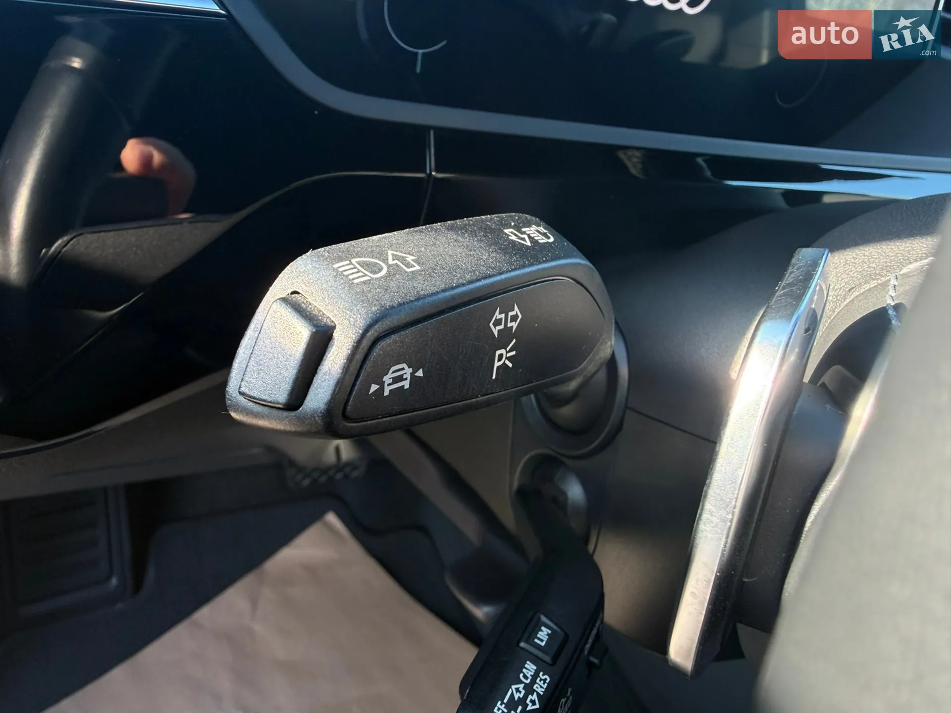 2019 Audi e-tron - мініатюра 18