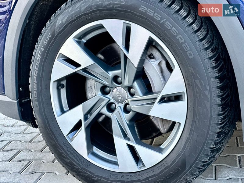 Внедорожник / Кроссовер Audi e-tron 2019 в Киеве фото 23 Внедорожник / Кроссовер Audi e-tron 2019 в Киеве