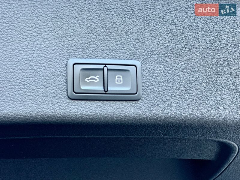 Внедорожник / Кроссовер Audi e-tron 2019 в Киеве фото 31 Внедорожник / Кроссовер Audi e-tron 2019 в Киеве