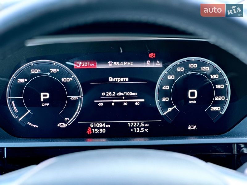 Внедорожник / Кроссовер Audi e-tron 2019 в Киеве фото 55 Внедорожник / Кроссовер Audi e-tron 2019 в Киеве