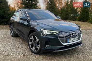 Позашляховик / Кросовер Audi e-tron 2022 в Богородчанах