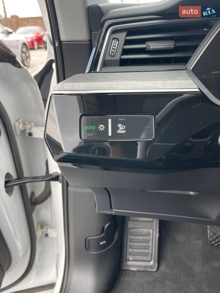 Внедорожник / Кроссовер Audi e-tron 2021 в Львове