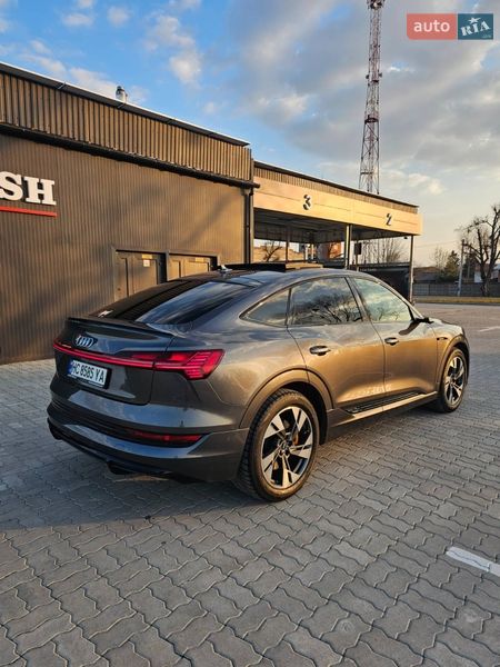 Позашляховик / Кросовер Audi e-tron 2021 в Радехові фото 39 Позашляховик / Кросовер Audi e-tron 2021 в Радехові