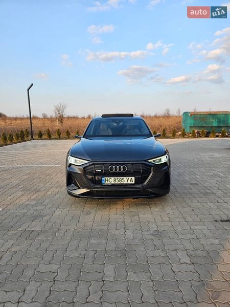 Позашляховик / Кросовер Audi e-tron 2021 в Радехові фото 44 Позашляховик / Кросовер Audi e-tron 2021 в Радехові