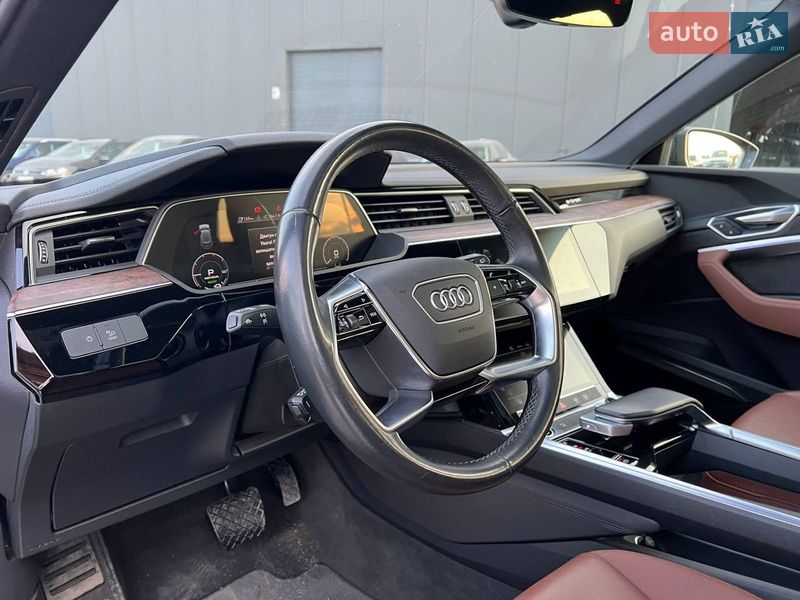 Внедорожник / Кроссовер Audi e-tron 2022 в Львове фото 18 Внедорожник / Кроссовер Audi e-tron 2022 в Львове