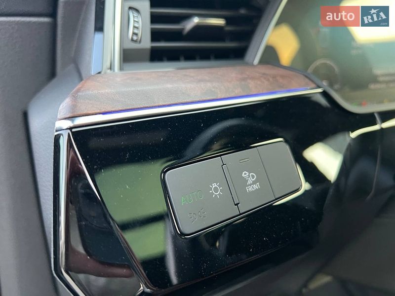 Внедорожник / Кроссовер Audi e-tron 2022 в Львове фото 21 Внедорожник / Кроссовер Audi e-tron 2022 в Львове