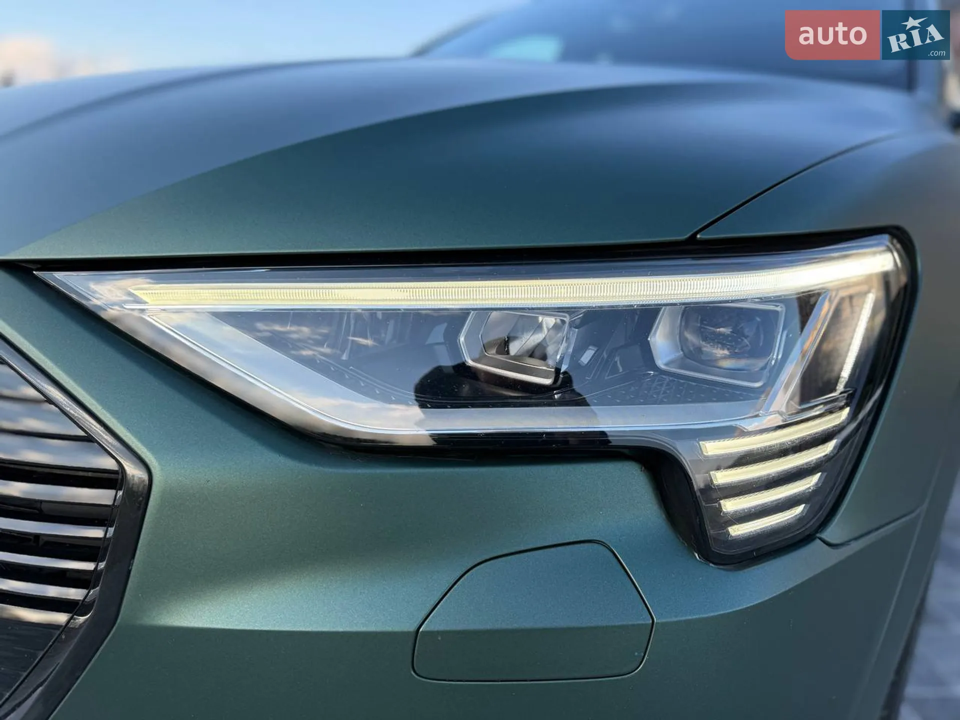2019 Audi e-tron - мініатюра 11