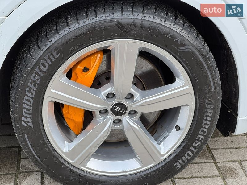 Позашляховик / Кросовер Audi e-tron 2021 в Тернополі фото 25 Позашляховик / Кросовер Audi e-tron 2021 в Тернополі