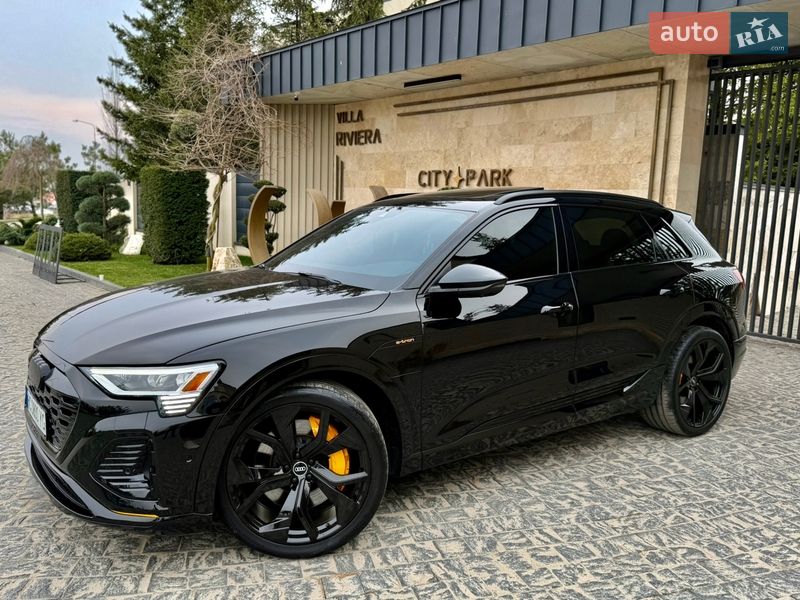 Позашляховик / Кросовер Audi e-tron 2019 в Львові