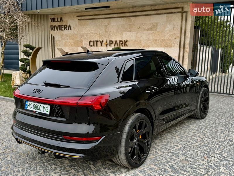 Позашляховик / Кросовер Audi e-tron 2019 в Львові