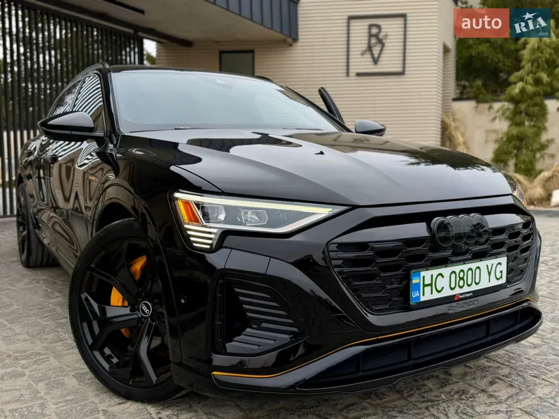 Audi e-tron 2019 VIN WA1LAAGE5KB014477 фото оголошення 28 з 81
