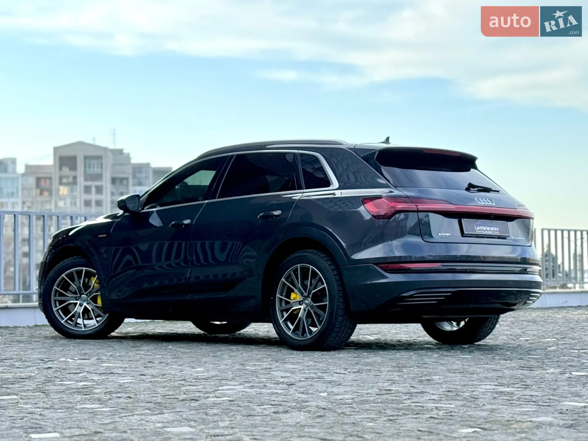 2020 Audi e-tron - мініатюра 10