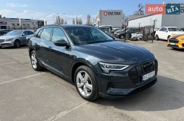 Внедорожник / Кроссовер Audi e-tron 2022 в Киеве