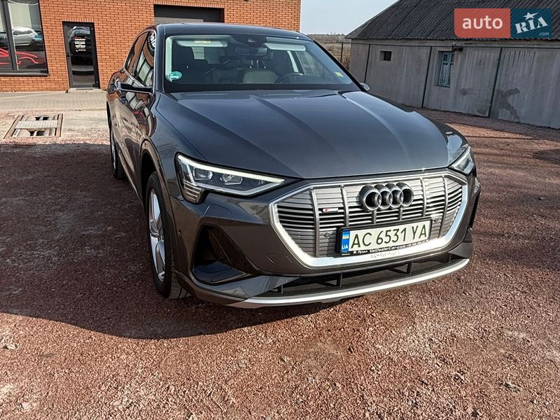 Внедорожник / Кроссовер Audi e-tron 2021 в Луцке