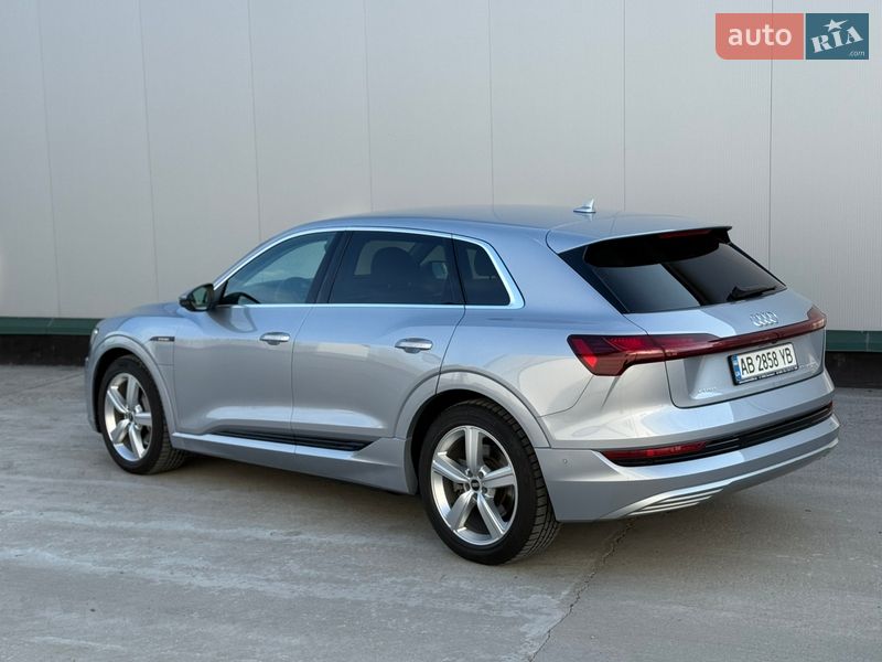 Внедорожник / Кроссовер Audi e-tron 2021 в Виннице