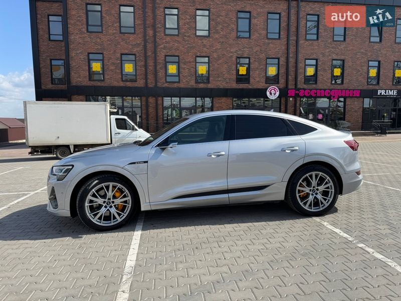 Внедорожник / Кроссовер Audi e-tron 2020 в Виннице фото 11 Внедорожник / Кроссовер Audi e-tron 2020 в Виннице