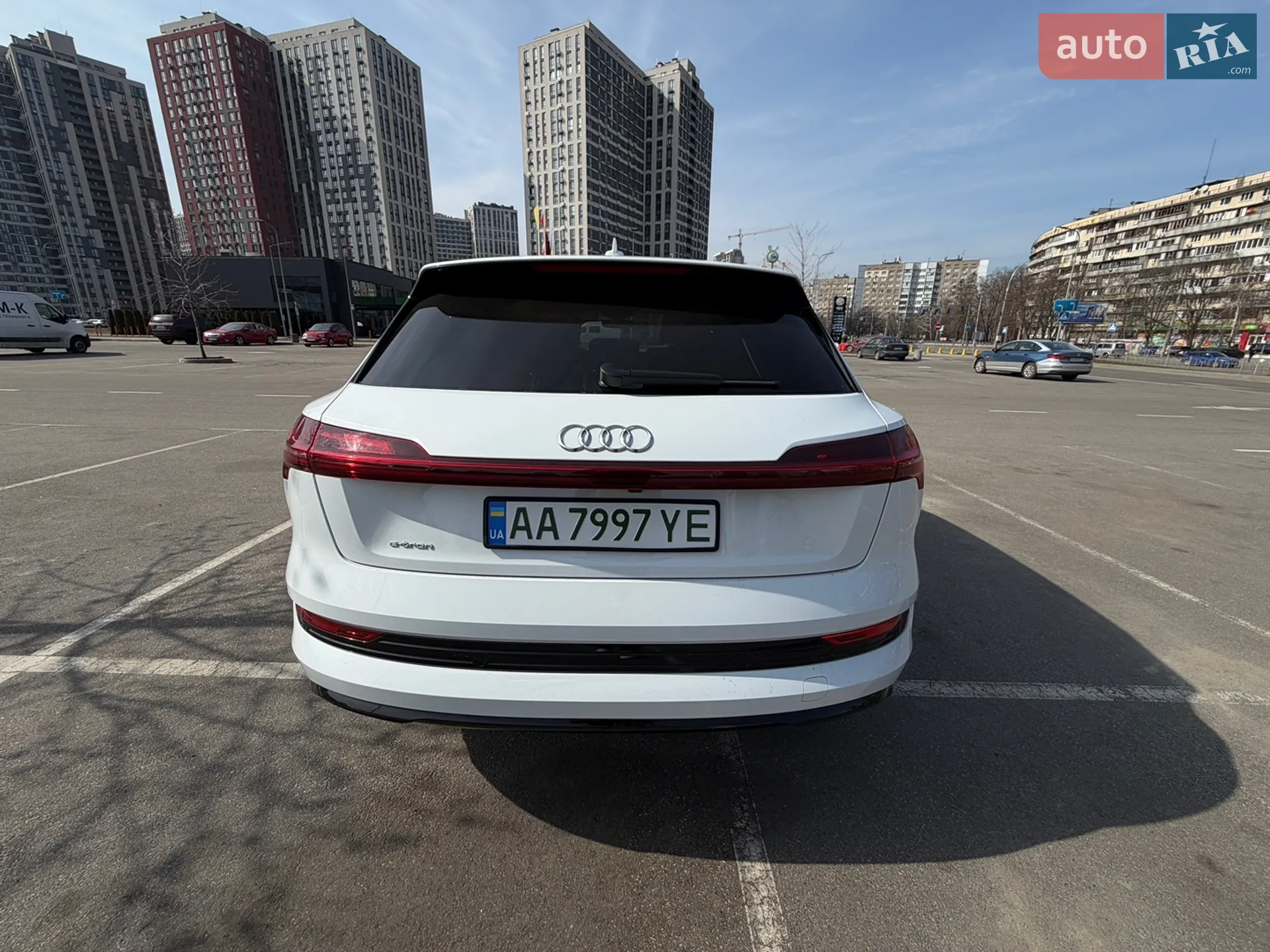 2022 Audi e-tron - мініатюра 16