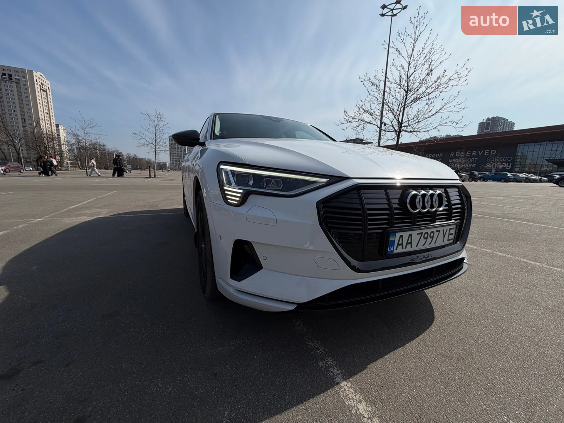 2022 Audi e-tron - мініатюра 18