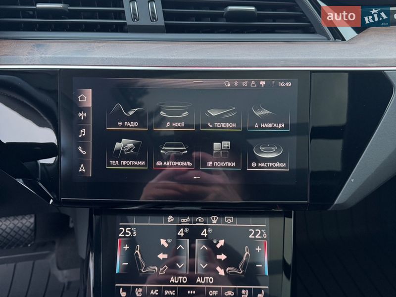 Позашляховик / Кросовер Audi e-tron 2019 в Львові