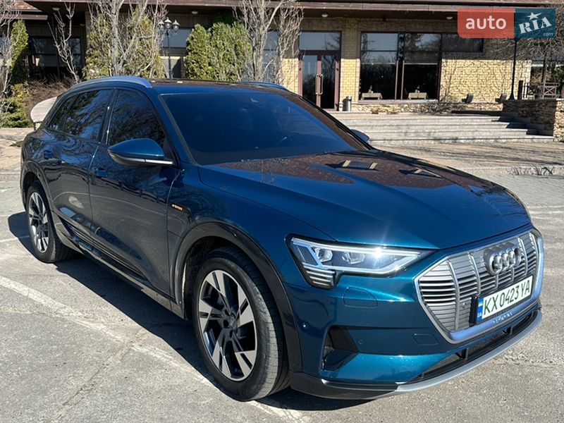 Внедорожник / Кроссовер Audi e-tron 2019 в Харькове фото Внедорожник / Кроссовер Audi e-tron 2019 в Харькове