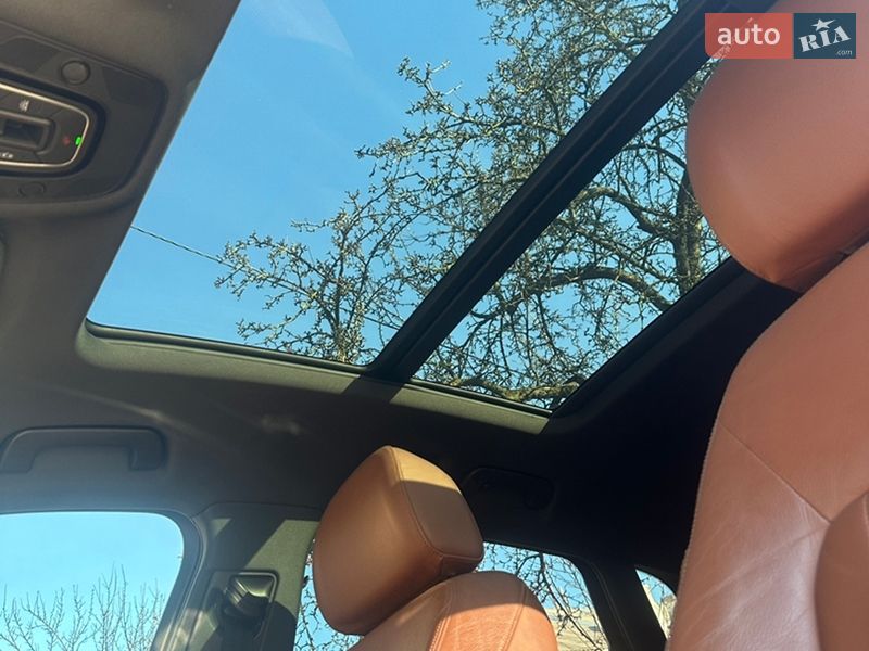 Внедорожник / Кроссовер Audi e-tron 2019 в Харькове фото 47 Внедорожник / Кроссовер Audi e-tron 2019 в Харькове