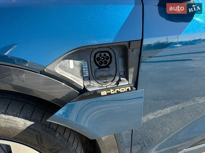 Внедорожник / Кроссовер Audi e-tron 2019 в Харькове фото 23 Внедорожник / Кроссовер Audi e-tron 2019 в Харькове