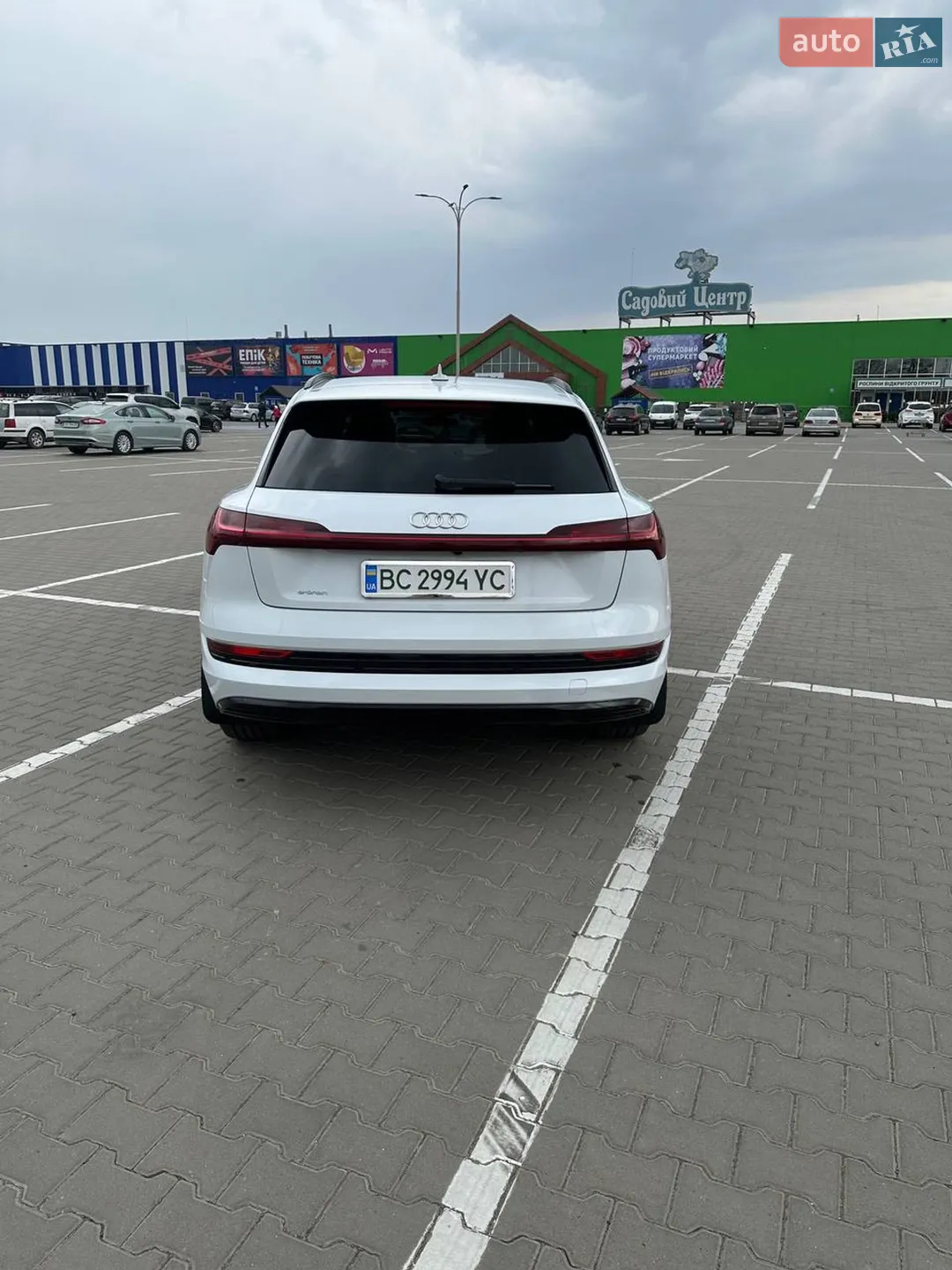 2021 Audi e-tron - мініатюра 5