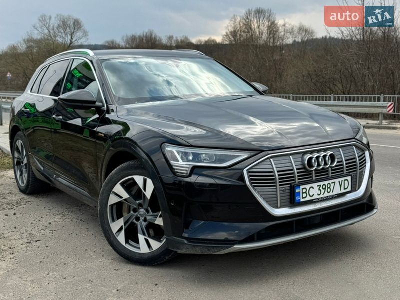 Audi e-tron 2019