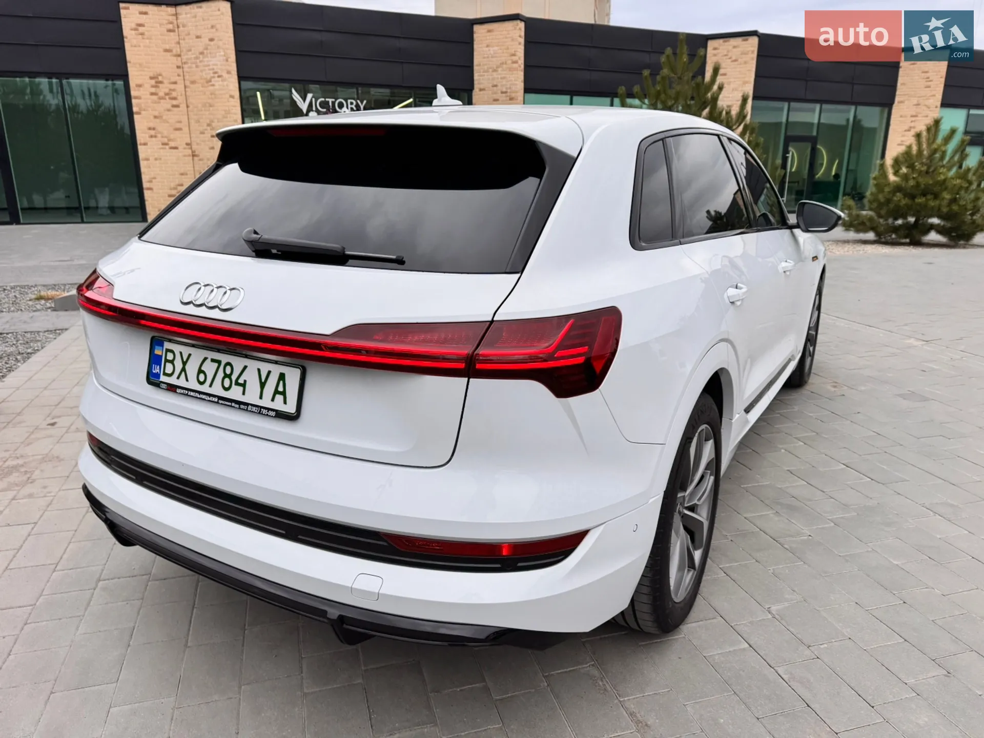 2022 Audi e-tron - мініатюра 27