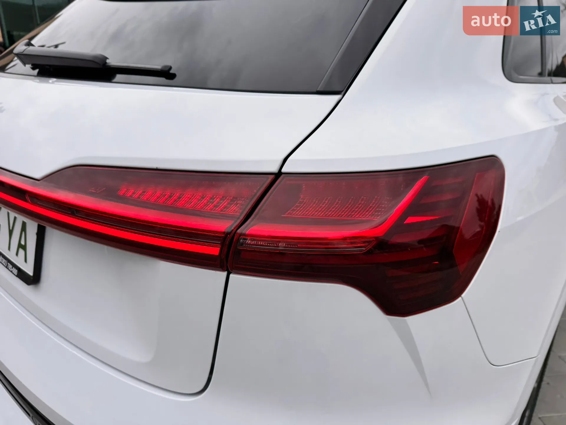 2022 Audi e-tron - мініатюра 37