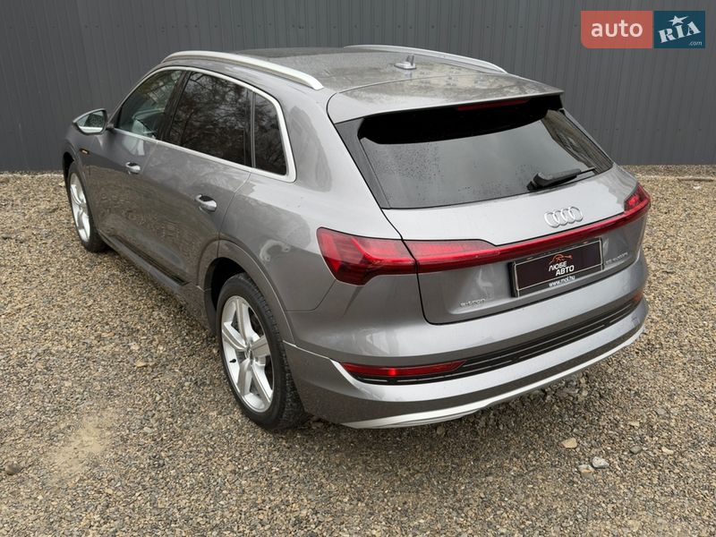 Позашляховик / Кросовер Audi e-tron 2019 в Івано-Франківську фото 12 Позашляховик / Кросовер Audi e-tron 2019 в Івано-Франківську